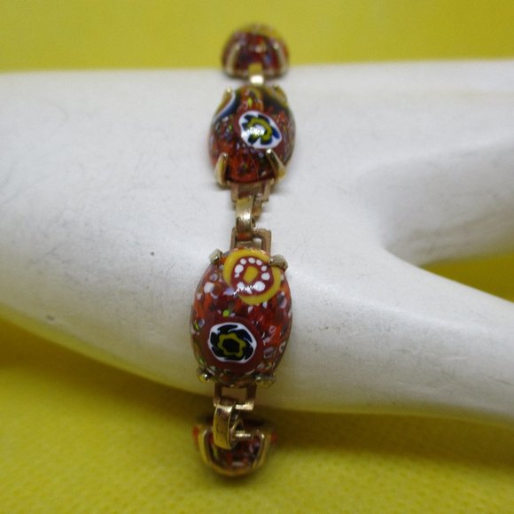 Vintage MILLEFLEUR Bracelet Gold Tone Metal Oval Sectional Insert W Safety Chain - Picture 8 of 10